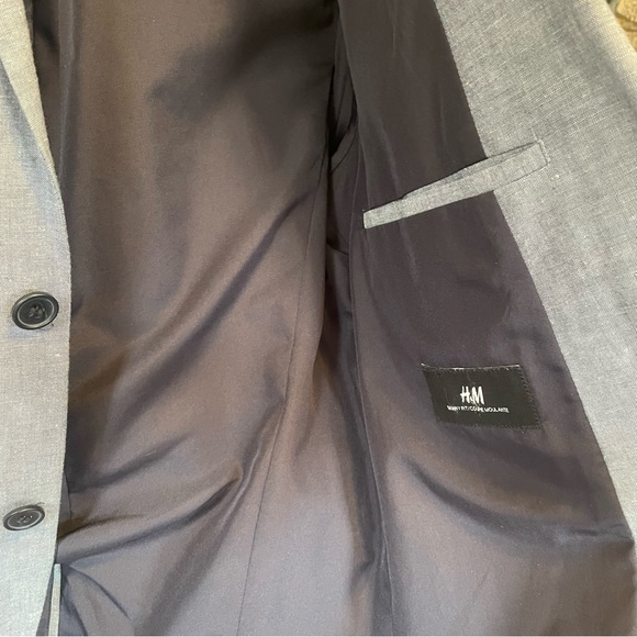 H&M Men's Gray Skinny Fit Linen-Blend Blazer - Size 36R - Picture 13 of 13